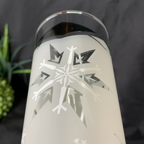 Set of 4 Vintage Anchor Hocking snowflake frosted black & white Highball Glasses - Picture 5 of 8